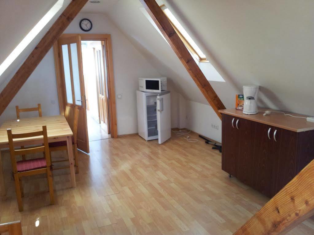 Apartament Roza Braşov Buitenkant foto